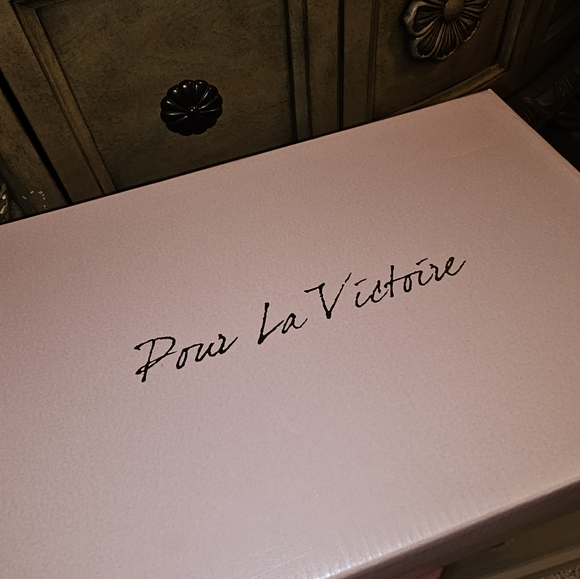 Bandage wrap black and white heels - Picture 3 of 5